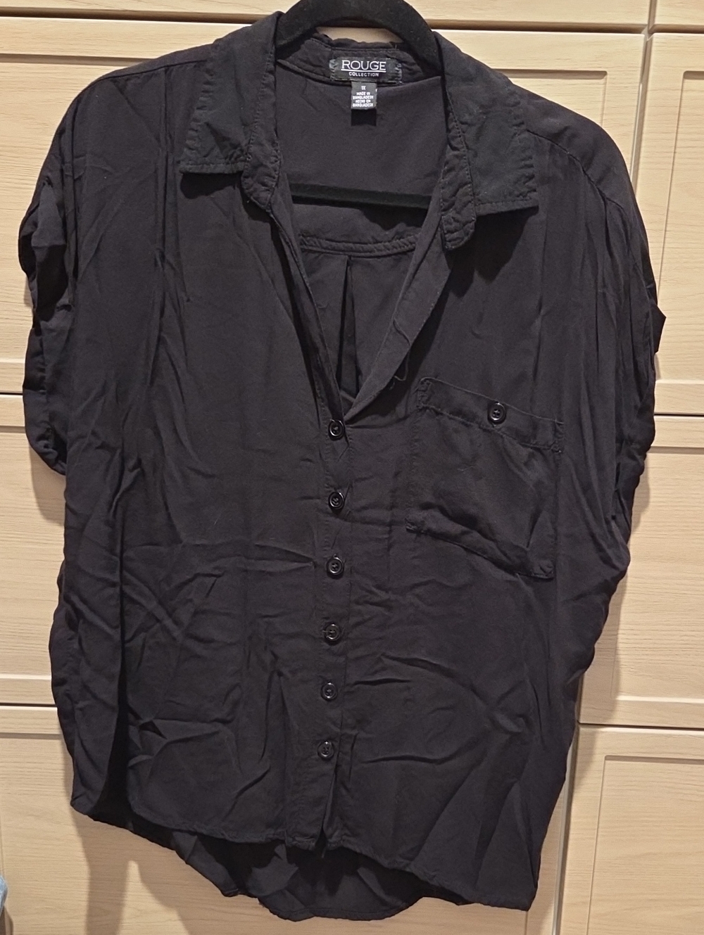 Rouge Helium Black Button-Front Men’s Shirt